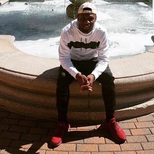 Meet your Posher, Terrence